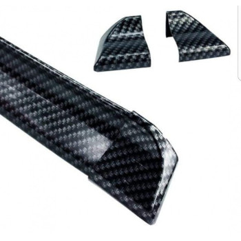 Eleron auto universal din cauciuc tip M Carbon Design lungime 150 cm x 3.5 cm latime cu capete din plastic ATA2734