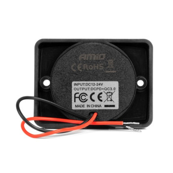 Încărcător de telefon impermeabil de formă pătrată cu iluminare din spate cu LED roșu, USB + USB C QC3.0 12/24V ATA3252