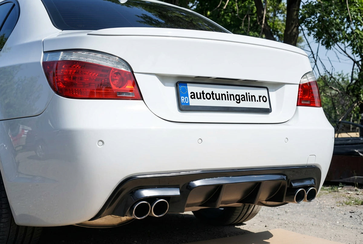 Difuzor Bara Spate cu Evacuare Dubla dreapta si stanga compatibil cu BMW Seria 5 E60 2003-2010, negru lucios