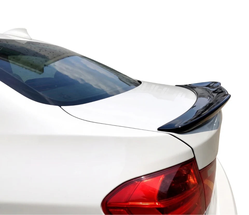 Eleron portbagaj compatibil cu BMW seria 3 F30 2012-2018 Custom Design, negru lucios
