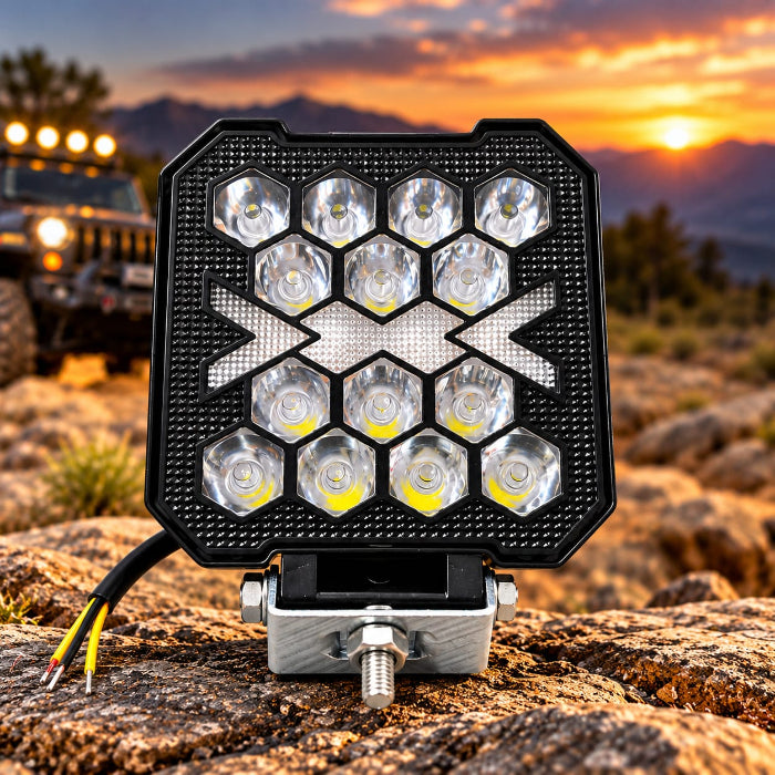Proiector LED Auto 128W, 4800 Lumeni, 9–80V, Lumină Albă 6000K, IP67, Spot Beam 30° – Off-Road, Tractoare, Camioane, Utilaje