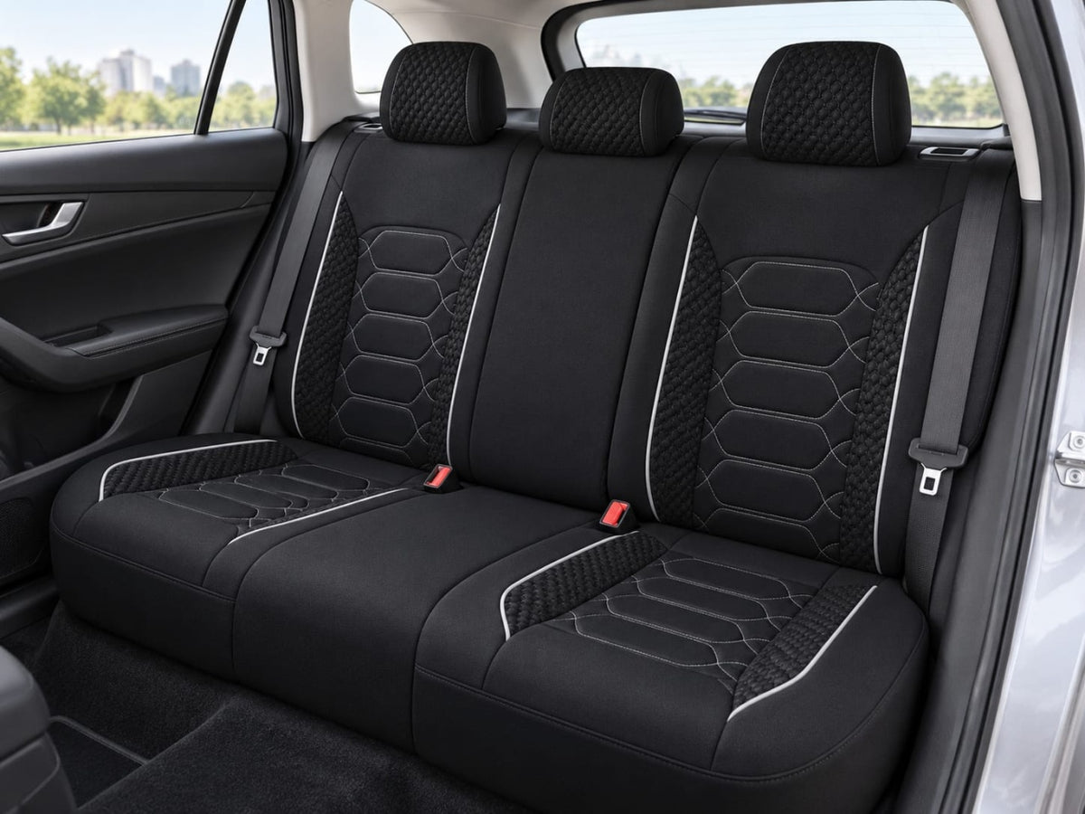 Set huse scaune auto universale, material textil negru cu dunga alba, fata-spate