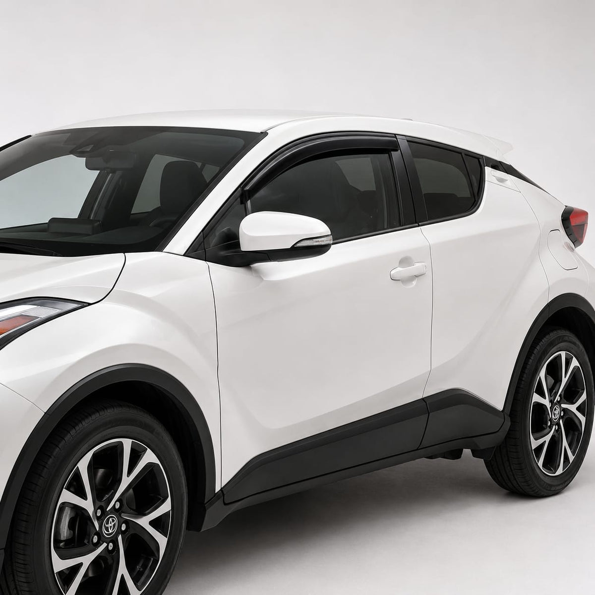 Set Paravanturi Compatibil TOYOTA C-HR 2014+ fumuriu transparent